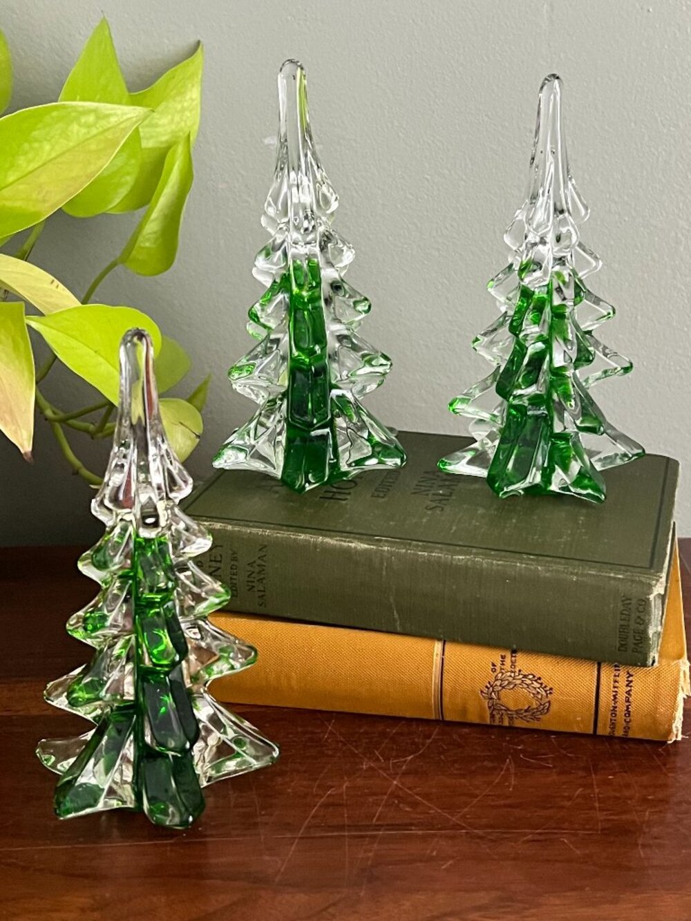 Vintage Clear & Green Ribboned Art Glass Christmas Tree 6.5” Set Of 3 *Flaw